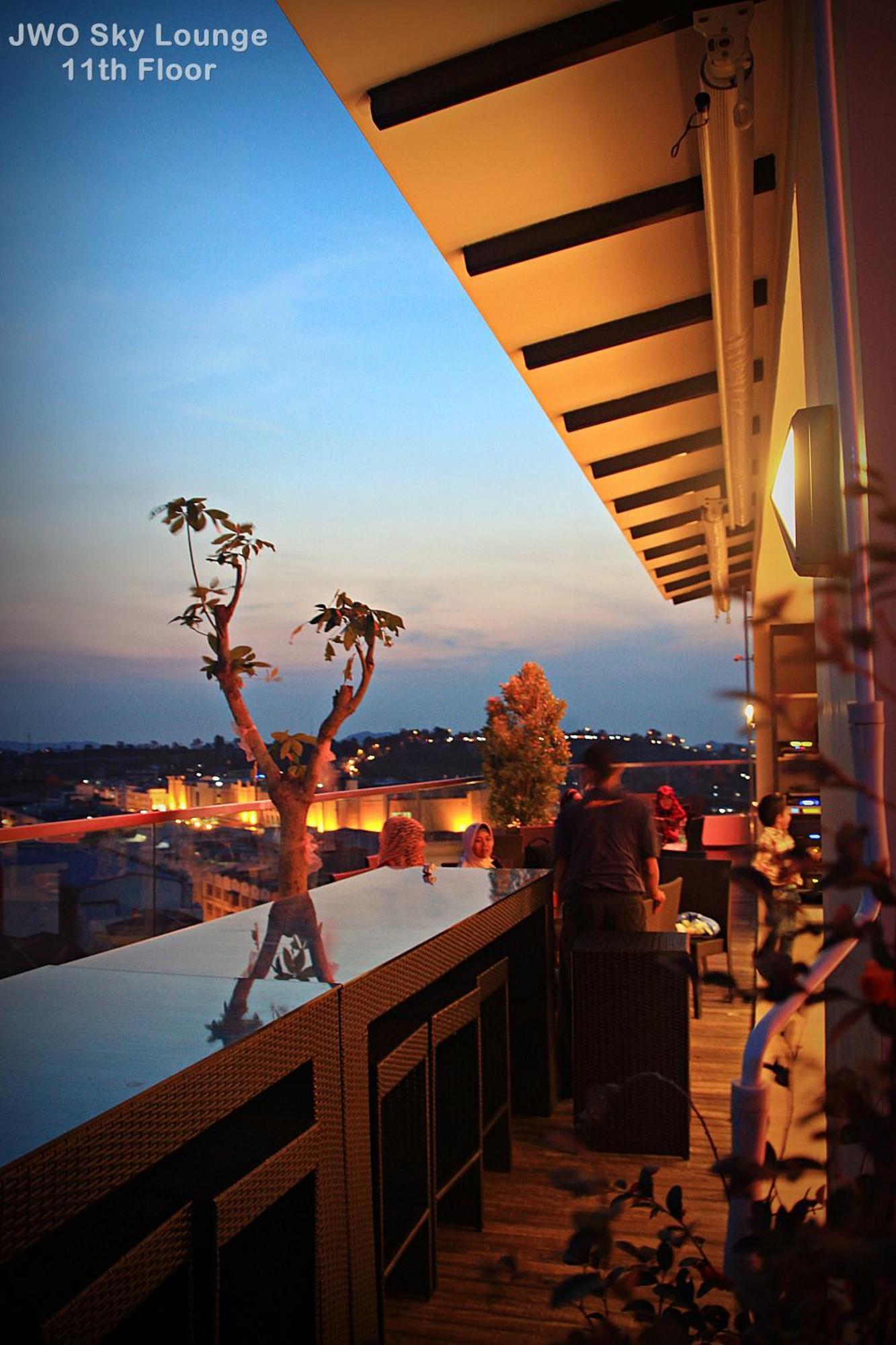 Biz Hotel Batam Наґойя Екстер'єр фото