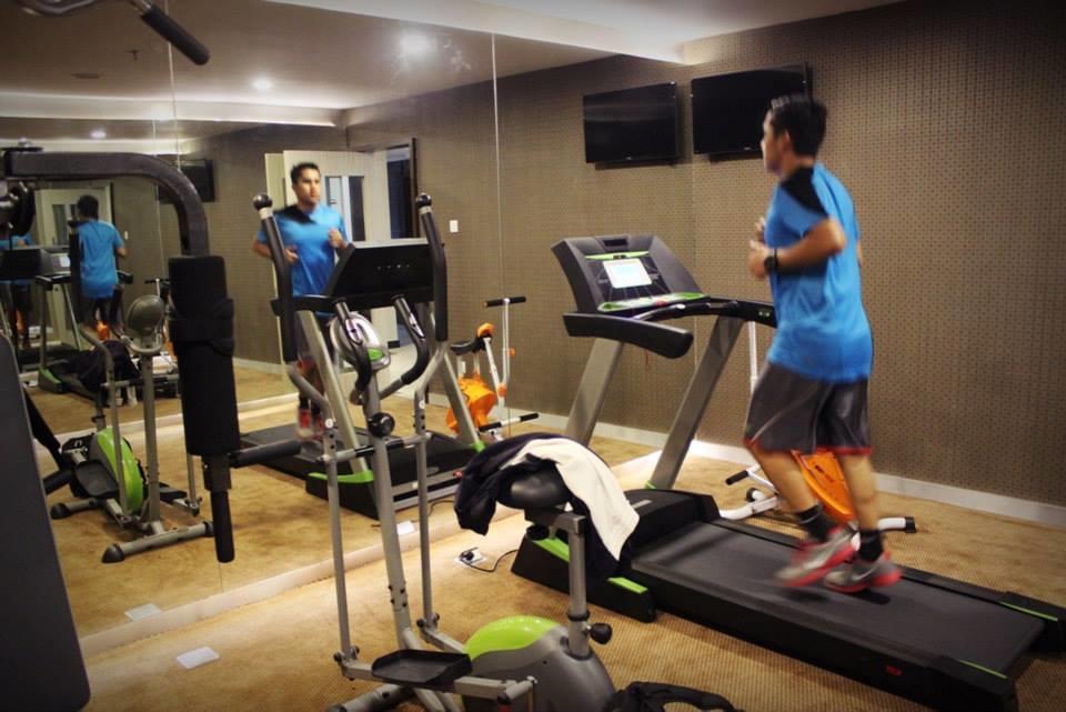 Biz Hotel Batam Наґойя Екстер'єр фото