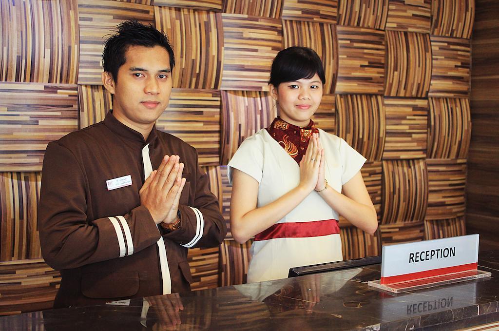 Biz Hotel Batam Наґойя Екстер'єр фото